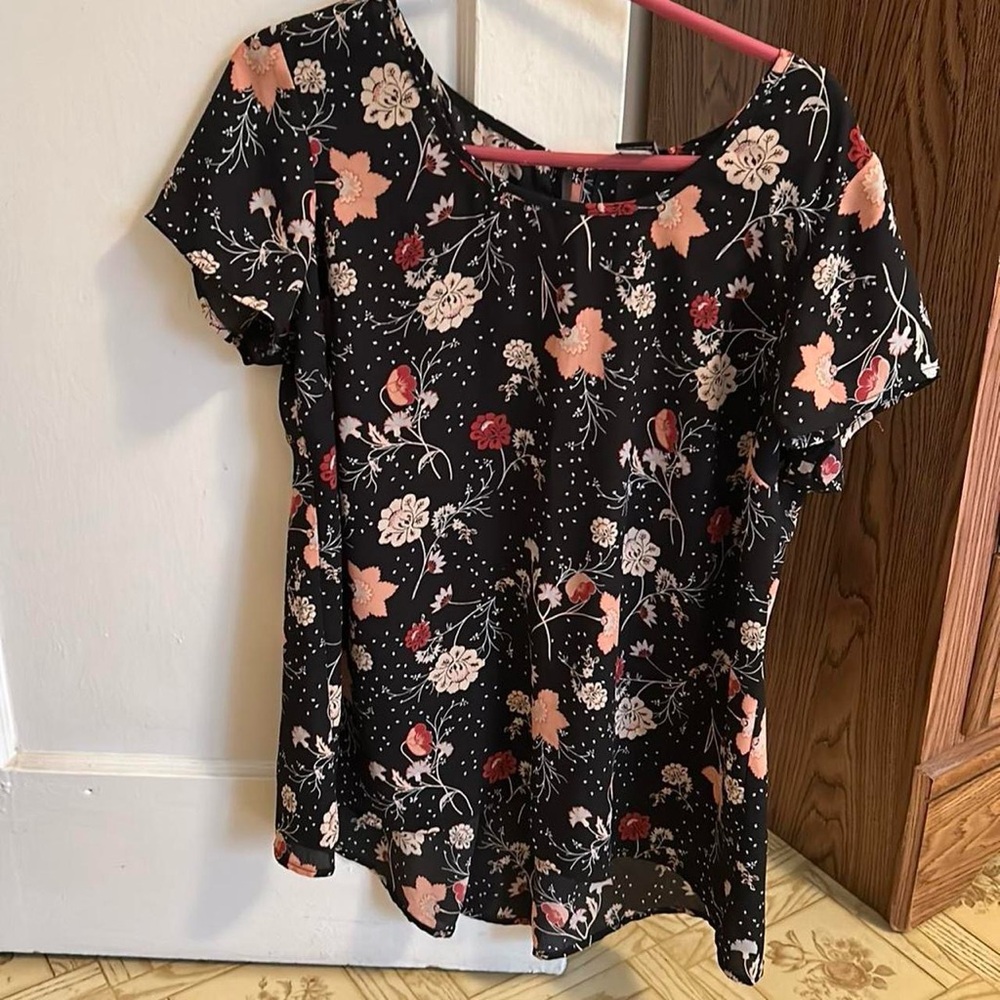 Torrid floral top